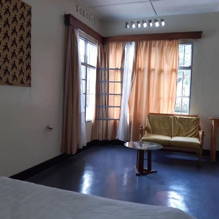 Maddy'S Kitchen And Accomodation Gisenyi Buitenkant foto