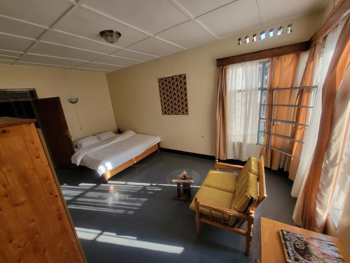 Maddy'S Kitchen And Accomodation Gisenyi Buitenkant foto